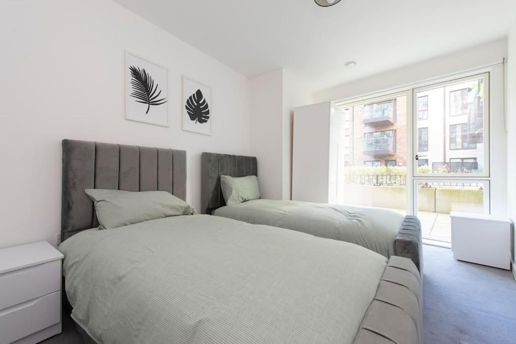Stunning Luxury 2 Bedroom London Apartment Exteriör bild